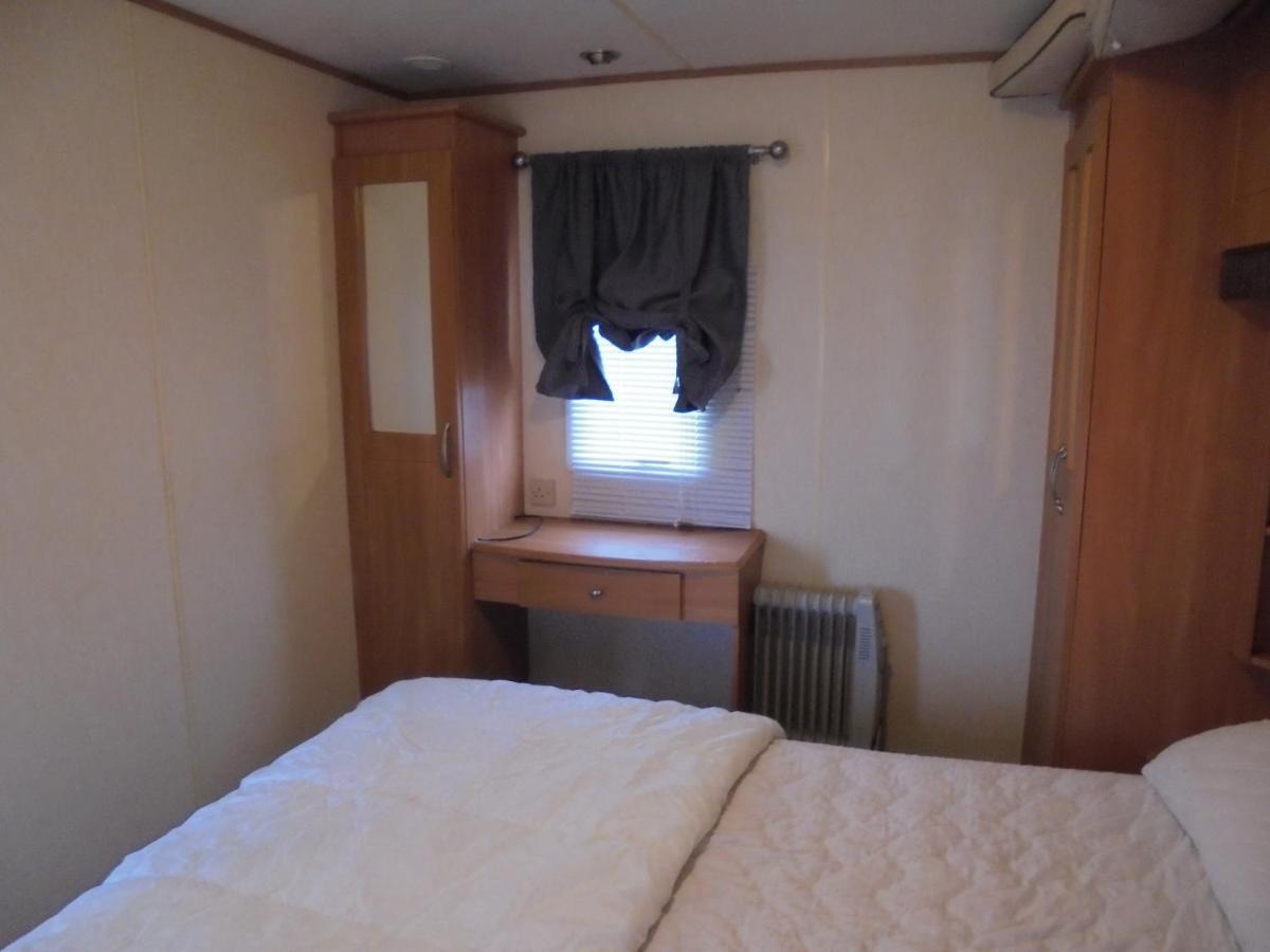 6 Berth Heated On The Chase Brisbane Apartment Ingoldmells Exterior foto