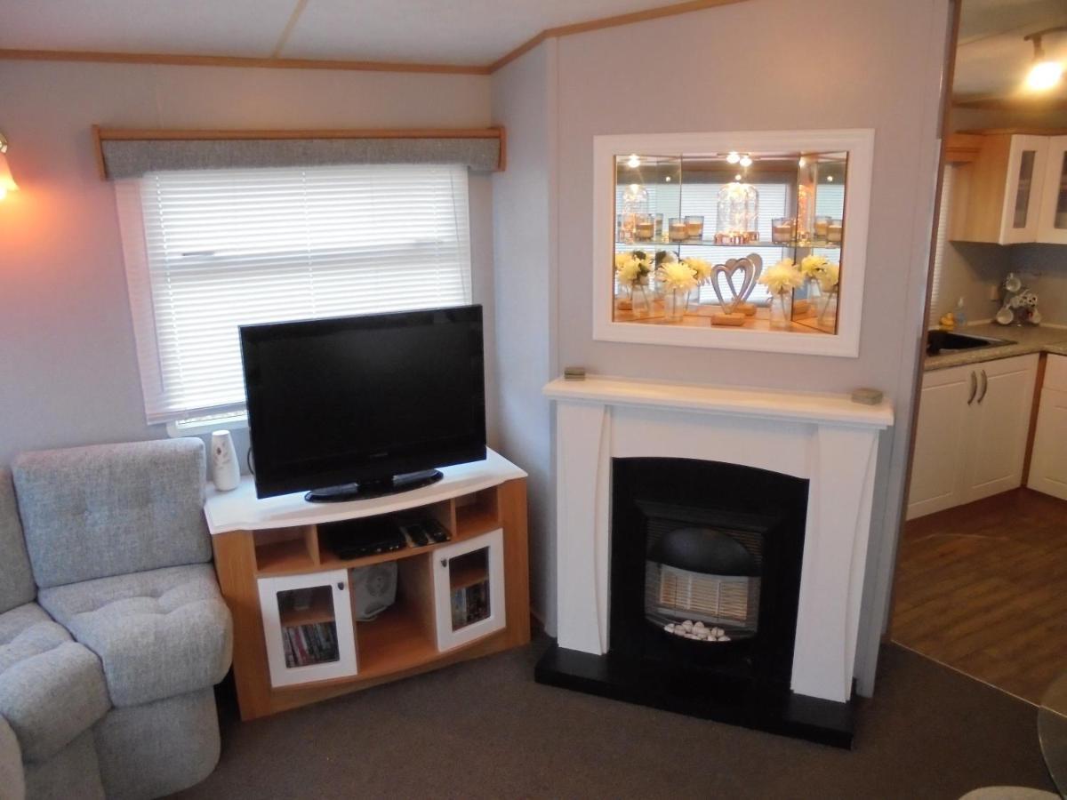 6 Berth Heated On The Chase Brisbane Apartment Ingoldmells Exterior foto